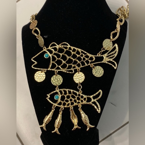 Lilly Pulitzer “Montauk” Fish 26” Goldtone Necklace NWOT - Picture 2 of 6